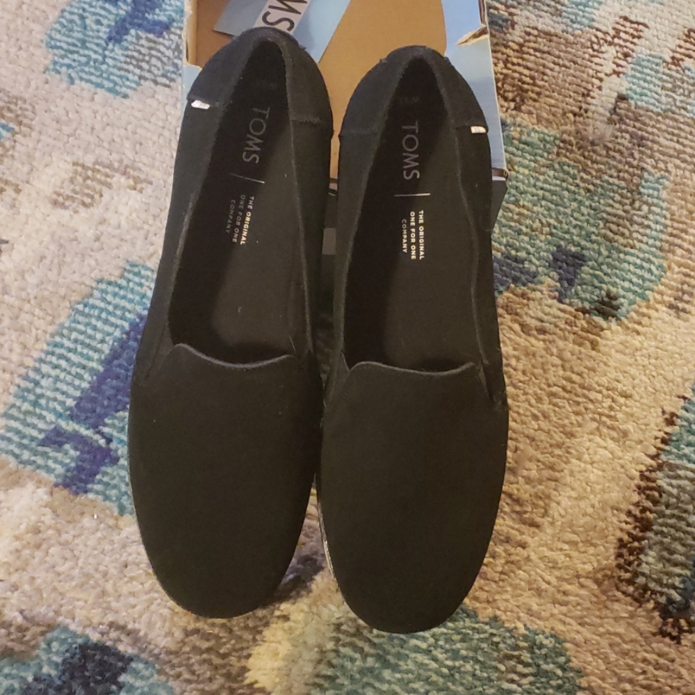 Tom's Shoes